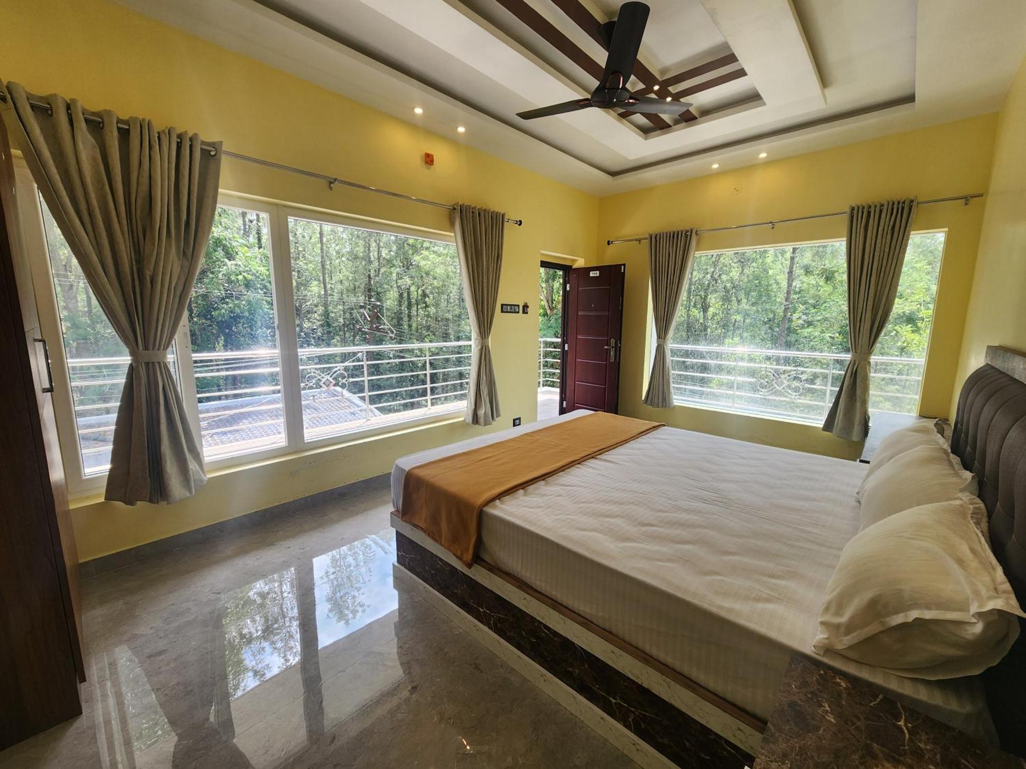 Krishnabhavan Resorts Yercaud Esterno foto